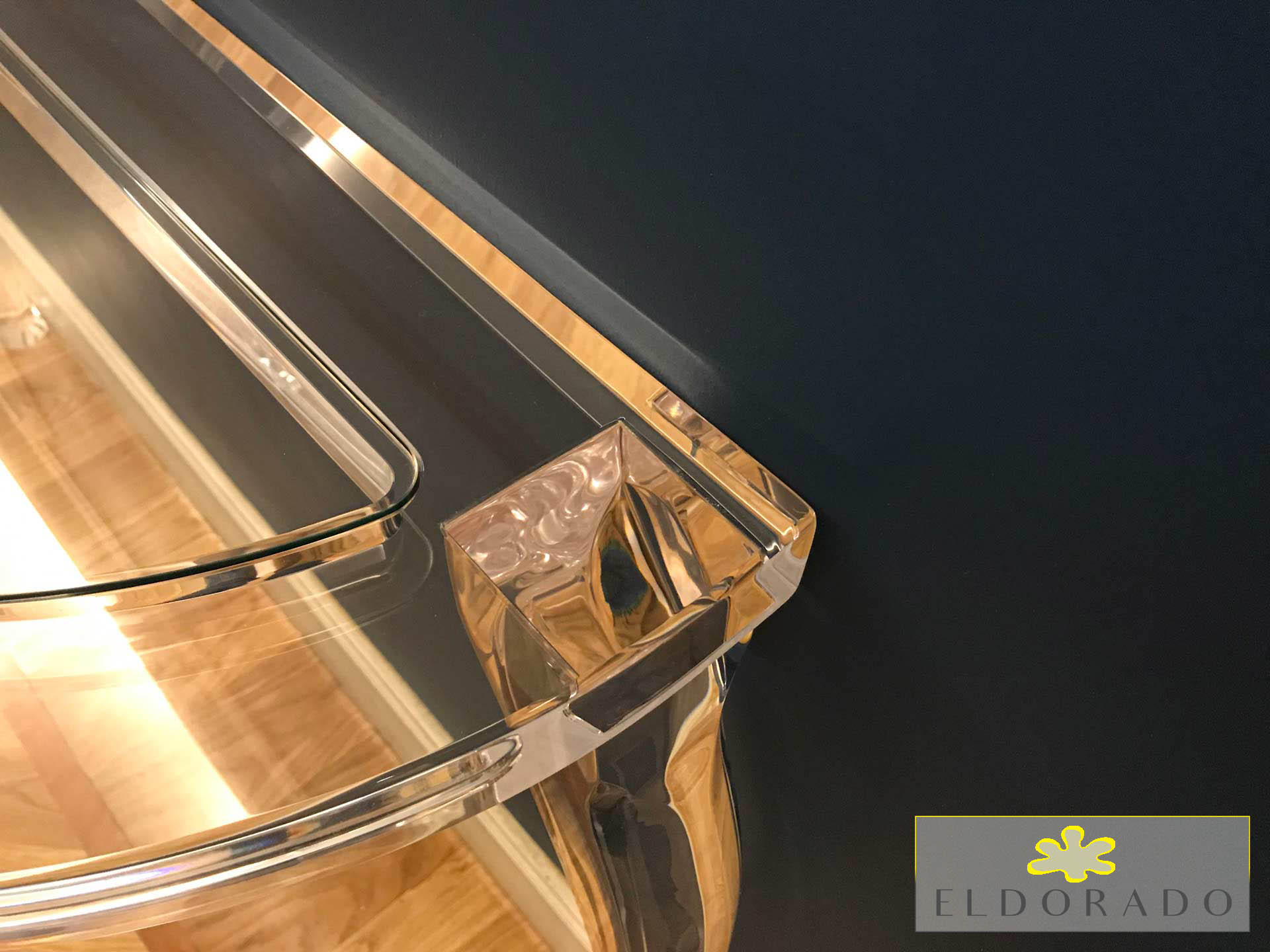 Consolle plexiglass 800 sagomata - particolare gamba